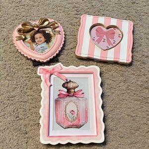 Pink and Gold Heart-Shaped Picture Frames Set